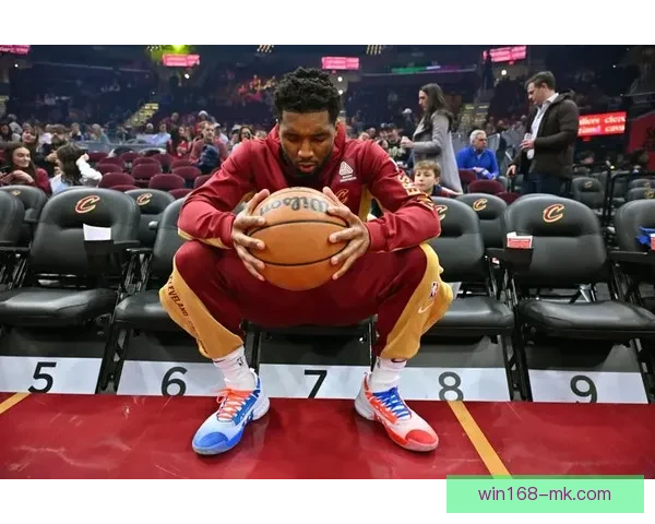 米切尔因眼伤大概率缺席对阵公牛比赛 骑士主帅透露伤情情况